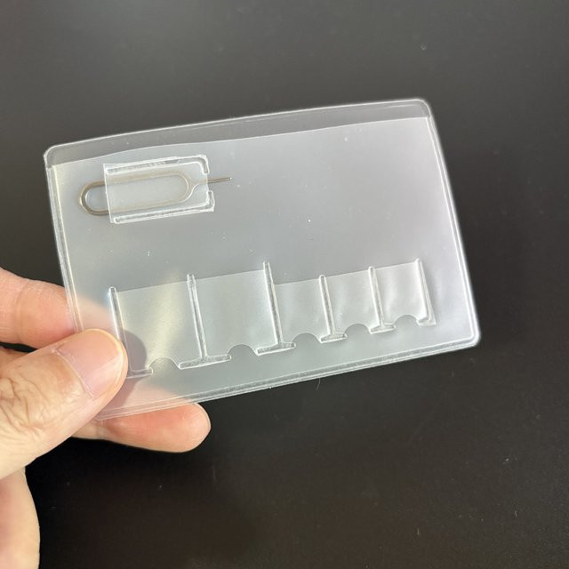 Tragbare Aufbewahrungstasche für SIM-Karten und Bankkarten in Transparent - Bild 1